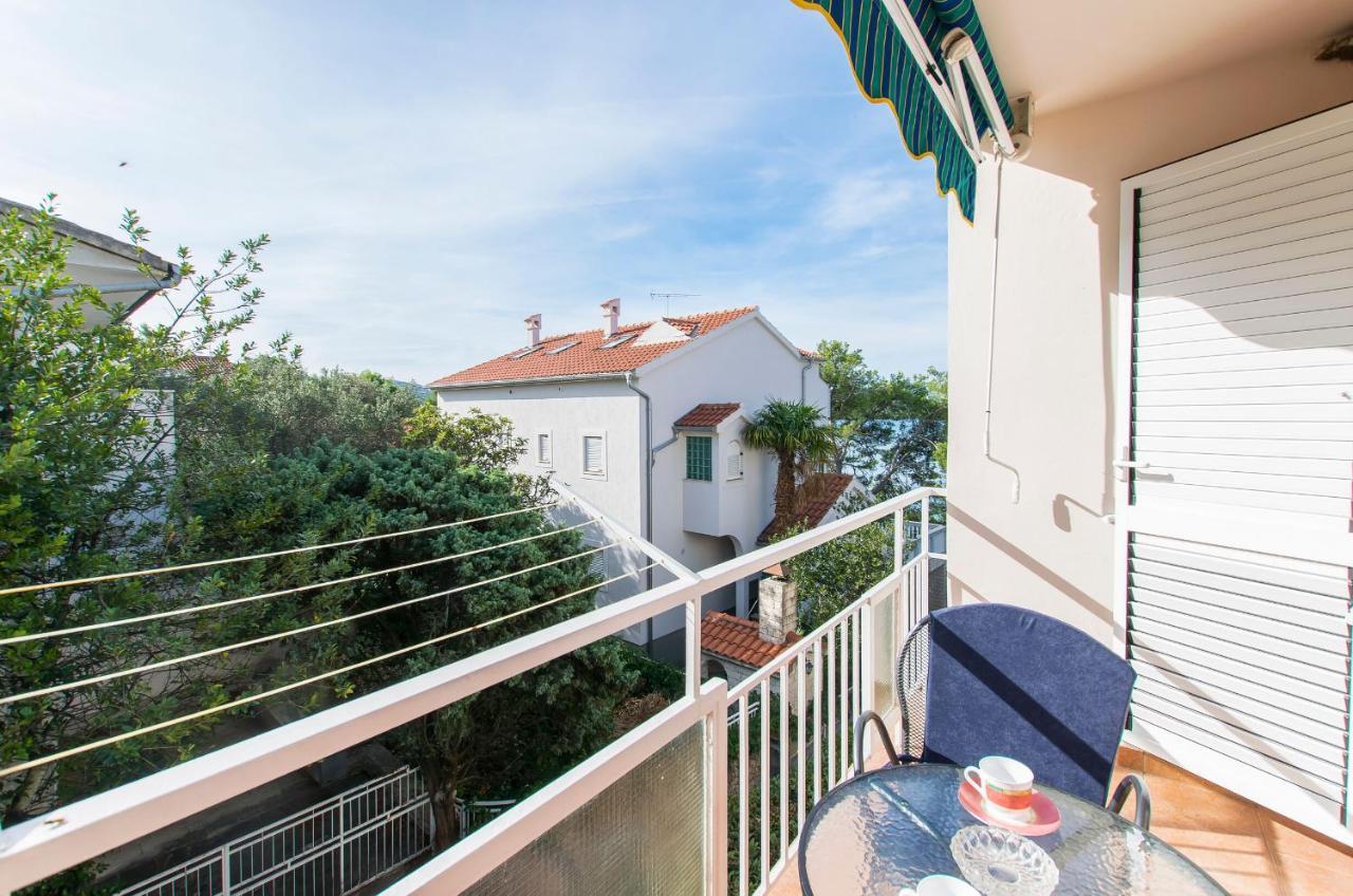 Apartment And Rooms Franka Жаборич Екстериор снимка